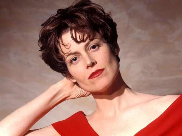 Random Fact: от Богарта до Балабанова