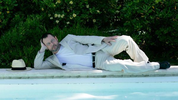 Random Fact: Ларс и настоящая девушка