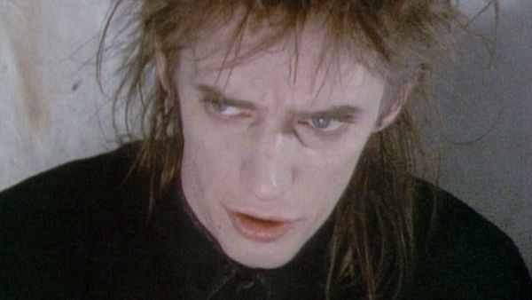 «B-Movie: Шум и ярость в Западном Берлине»: И Бликса такой молодой, и Ник Кейв впереди