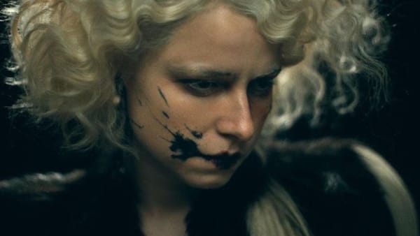 Вышел трейлер «Невесты» с Джесси Бакли и Кристианом Бэйлом